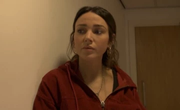 Кадр из 4 серии 1 сезона сериала Голяк