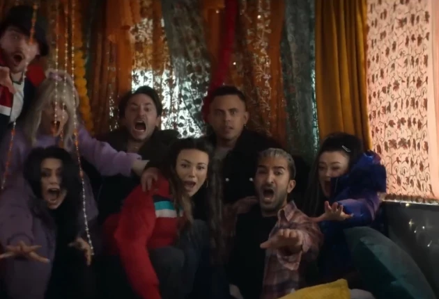 Момент из 7 сезона комедийного сериала Голяк